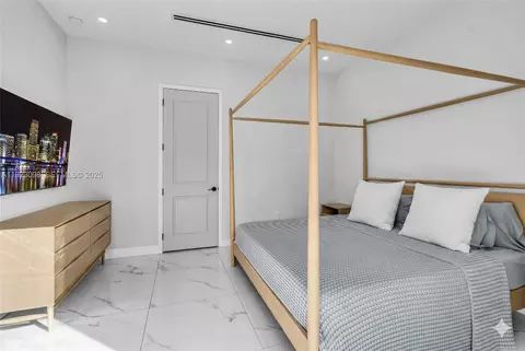 Bedroom - 2260 E 9th Ave, Hialeah, FL 33013 photo 3 of 6