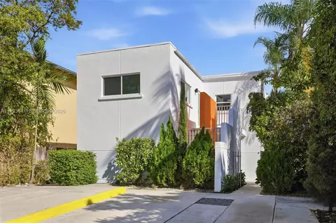 1045 SW 25th Ave, Miami, FL 33135