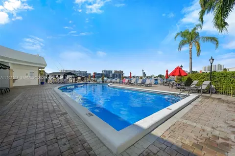 100 Golden Isles Dr #1109, Hallandale Beach, FL 33009