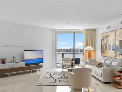 17111 Biscayne Blvd #1104, North Miami Beach, FL 33160