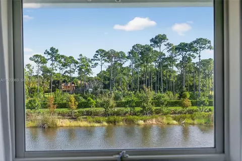 5746 SEdgewater Cir, Stuart, FL 34997