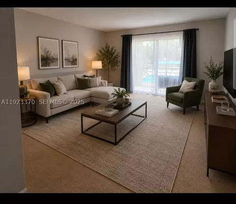 4100 N 58th Ave #207, Hollywood, FL 33021