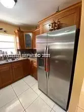 821 W 39 Pl, Hialeah, FL 33012