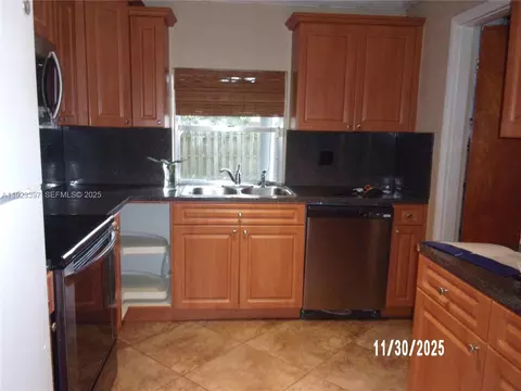 Undisclosed, Pembroke Pines, FL 33024