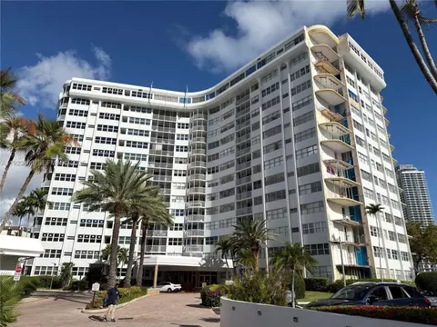 100 Golden Isles Dr #605, Hallandale Beach, FL 33009