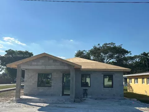 580 SW 10th Ave, Homestead, FL 33030