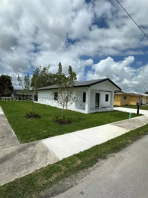 580 SW 10th Ave, Homestead, FL 33030