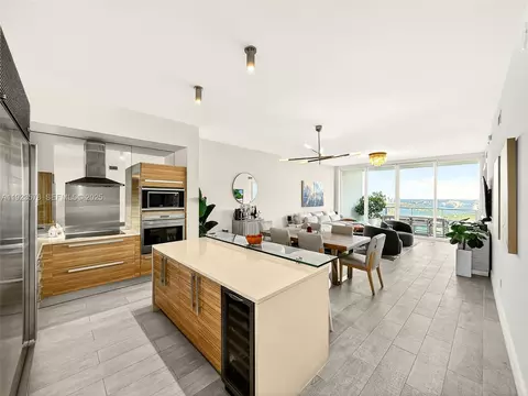 2020 N Bayshore Dr #4103, Miami, FL 33137