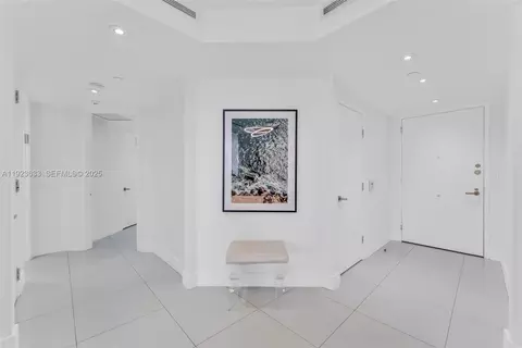 19500 Turnberry Way #7D, Aventura, FL 33180