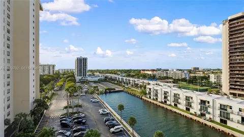 11111 Biscayne Blvd #9H, Miami, FL 33181