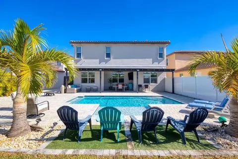 8175 NW Greenbank Cir, Port Saint Lucie, FL 34987