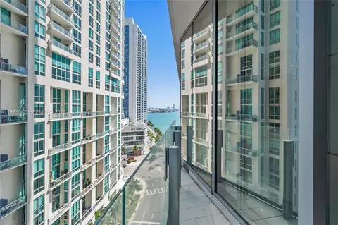 300 Biscayne Boulevard Way #1106E, Miami, FL 33131