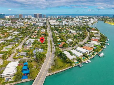 1361 96 St, Bay Harbor Islands, FL 33154