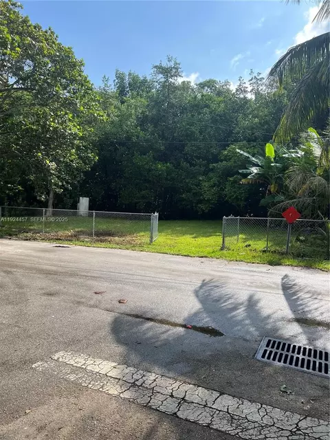 13691 NE 25th Ave, North Miami Beach, FL 33181