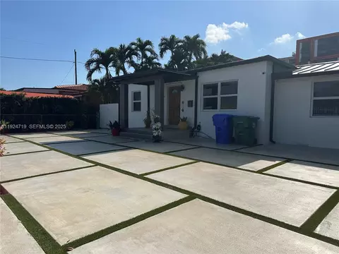 3718 NW 12th St, Miami, FL 33126