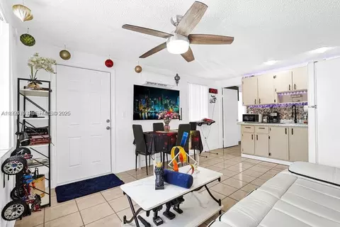 Other - 911 E 9th Pl, Hialeah, FL 33010 photo 4 of 15