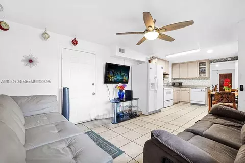 Other - 911 E 9th Pl, Hialeah, FL 33010 photo 10 of 15