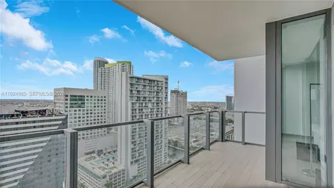 88 SW 7th St #2008, Miami, FL 33130