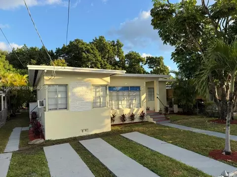2459 NW 28th St, Miami, FL 33142