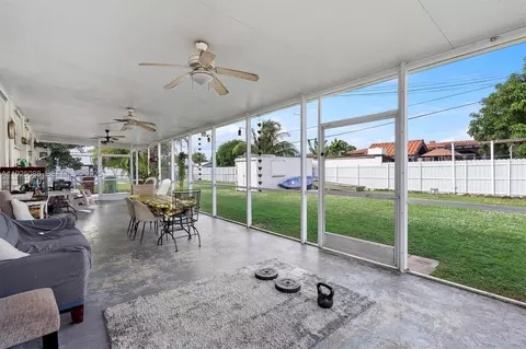 Exterior - 355 W 54th St, Hialeah, FL 33012 photo 6 of 12