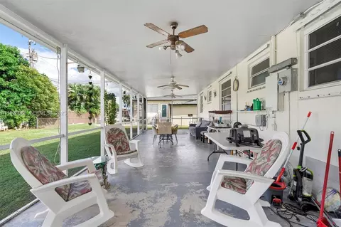 Exterior - 355 W 54th St, Hialeah, FL 33012 photo 8 of 12