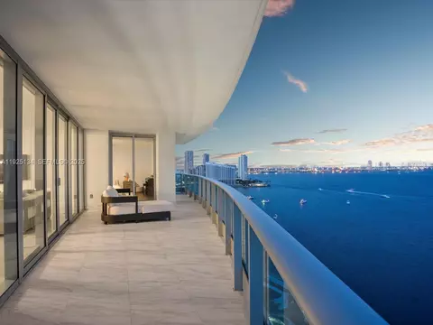 1331 Brickell Bay Dr #1811, Miami, FL 33131
