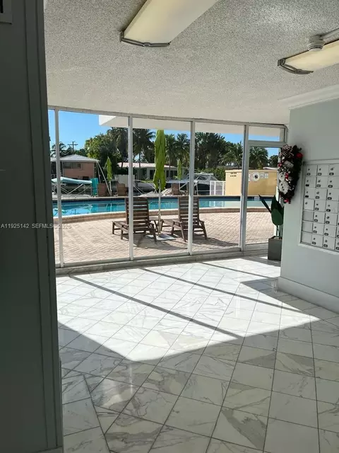 2020 NE 135th St #609, North Miami, FL 33181
