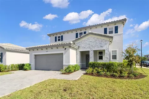 879 SE 26th Ter, Homestead, FL 33035