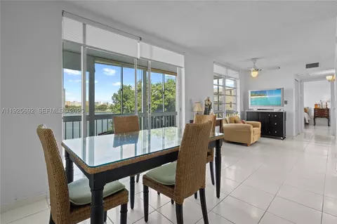 2999 Point East Dr #C-502, Aventura, FL 33160