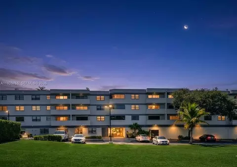 1891 N 61st Ave #B106, Hollywood, FL 33024