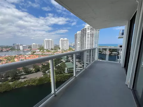 20505 E Country Club Dr #2132, Aventura, FL 33180