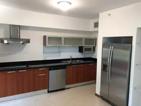 1650 Brickell Ave #111, Miami, FL 33129