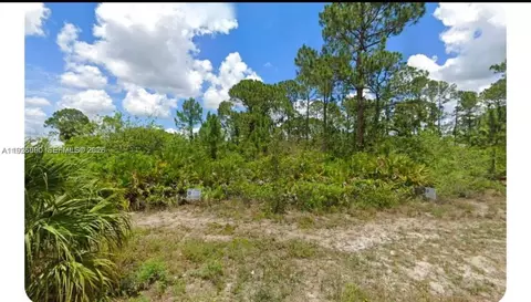 3418 71st St W, Lehigh Acres, FL 33971