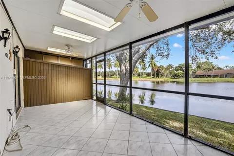 9703 N New River Canal Rd #103, Plantation, FL 33324