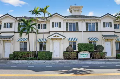 418 N Federal Hwy #26, Lake Worth, FL 33460