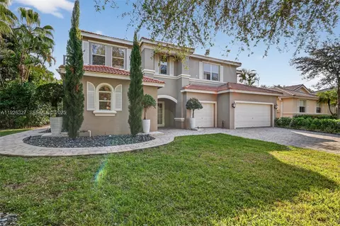 120 Villa Nueva Pl, Palm Beach Gardens, FL 33418