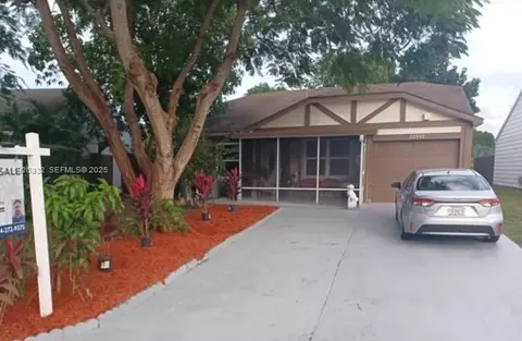22882 Markham Way, Boca Raton, FL 33428