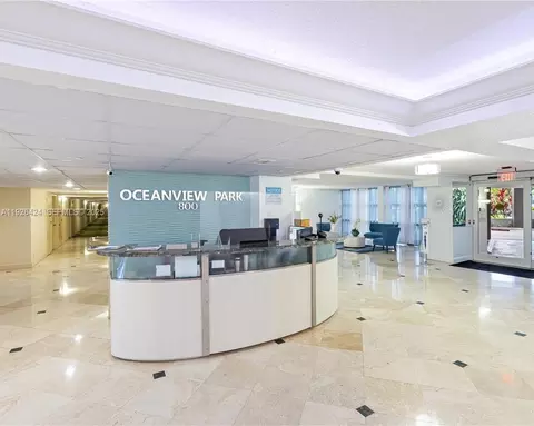 800 Parkview Dr #701, Hallandale Beach, FL 33009