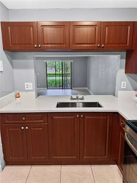 10313 NW 8th St #205, Pembroke Pines, FL 33026