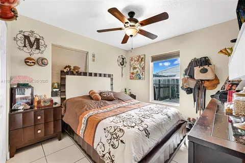 Bedroom - 4020 E 10th Ave, Hialeah, FL 33013 photo 1 of 8
