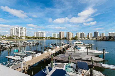 18011 Biscayne Blvd #1501, Aventura, FL 33160