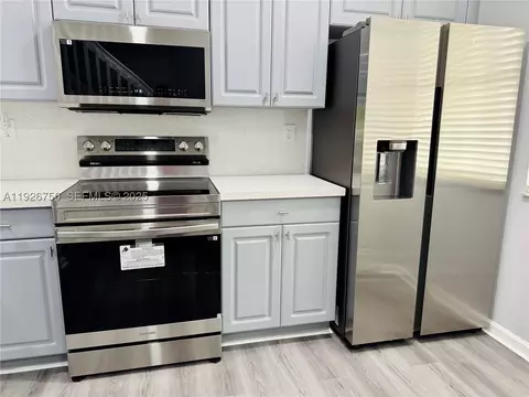 17339 NW 7th Ave #505, Miami Gardens, FL 33169