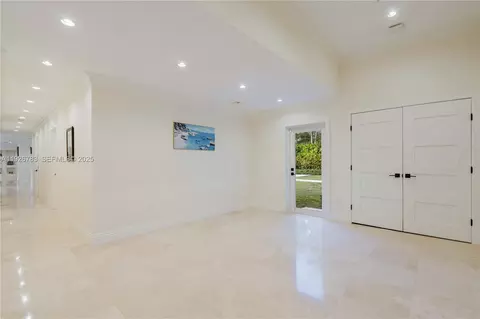 Entry Way - 6755 SW 99th Ter, Pinecrest, FL 33156 photo 1 of 1