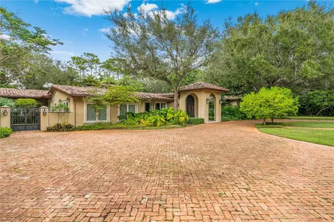 Exterior - 6755 SW 99th Ter, Pinecrest, FL 33156 photo 1 of 17