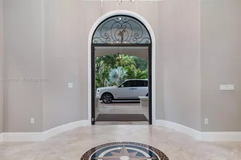 Entry Way - 6890 SW 94th St, Pinecrest, FL 33156 photo 1 of 5
