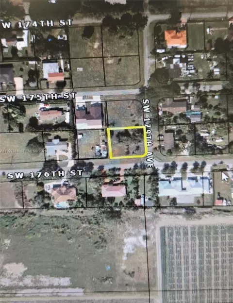 176 SW 179, Miami, FL 33187