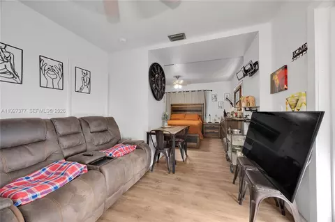 Other - 4110 W 7th Ln, Hialeah, FL 33012 photo 6 of 7