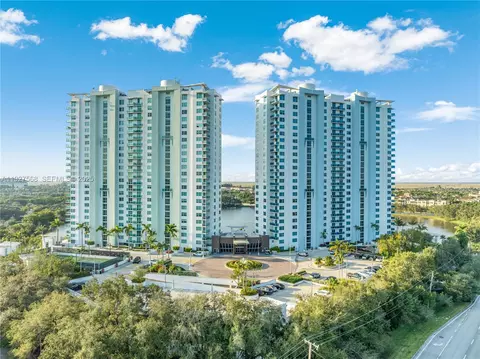 2641 N Flamingo Rd #1703N, Sunrise, FL 33323