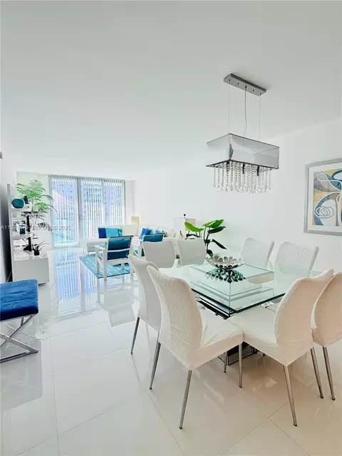 19370 Collins Ave #902, Sunny Isles Beach, FL 33160