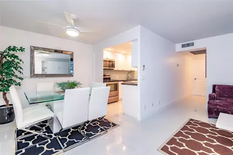 1061 Exeter D #1061 D, Boca Raton, FL 33434